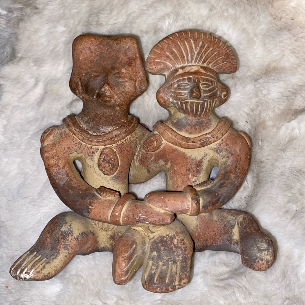 Pre-Columbian Style Mexican Folk Art Aztec Mayan Couple Connected Figurine
